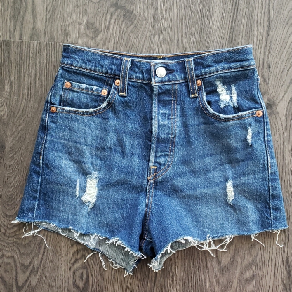 LEVI'S Ribcage Short